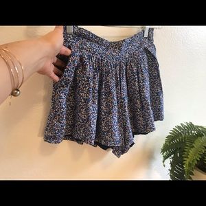 💎EUC Top Ten Breezy Shorts